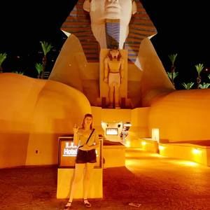 Meet your Posher, Veronica